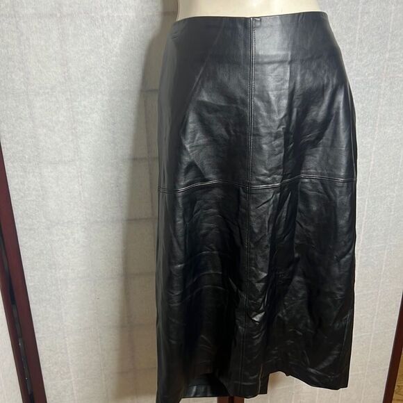 I.N.C INTERNATIONAL CONCEPTS FAUX LEATHER PENCIL SKIRT SIZE 12 - Picture 2 of 8